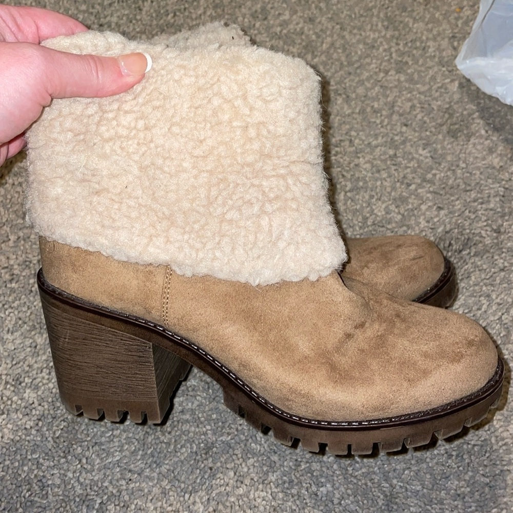 Union Bay Sherpa Boots